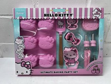 HELLO KITTY ULTIMATE BAKING