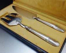 HENRI BRILLE COUVERT DE SERVICE A POISSON ART DECO ARGENT & METAL ARGENTE Ca1920