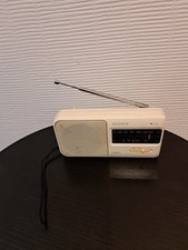 Radio portable Sony ICF-390L, 2 bands (FM/LW).
