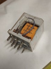 Relais 24V AC  2 RT   10A / 240 V ac  COSSE 5.08  type 60.32      G8h4