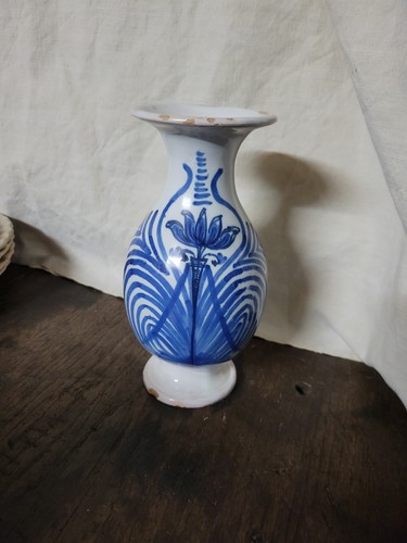 Ancien vase faience blanche - vase, et