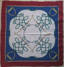 -Authentique Foulard PIERRE