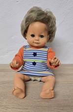 Ancienne poupée plastique