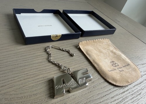 Très rare porte clé - très,