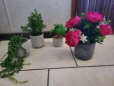 4 pots avec fleur artificiel