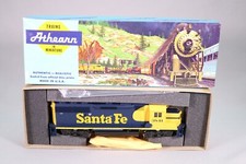 LE3620 ATHEARN 4581 locomotive train Ho diesel GP50 phase II Power Santa Fe 3841