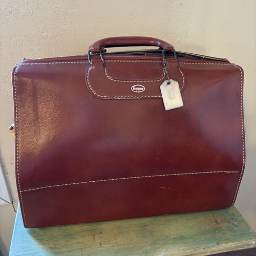 Euc vintage brown leather hard - euc,