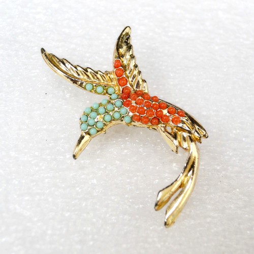 Humming bird pin - pin, faux