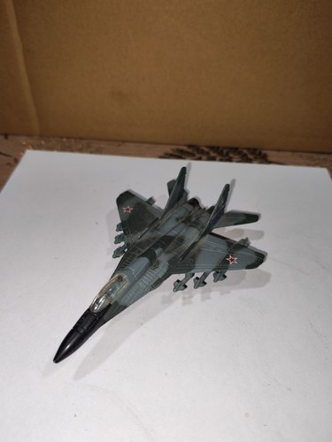 Avion chasse maisto - avion, militaire