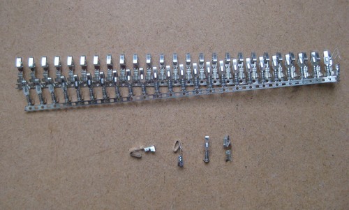 Lot cosses molex 156 - 50,