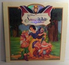 WALT DISNEY - SNOW WHITE AND