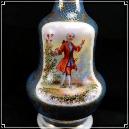 Splendide flacon porcelaine - en,