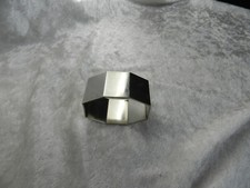 Ancien rond de serviette Art