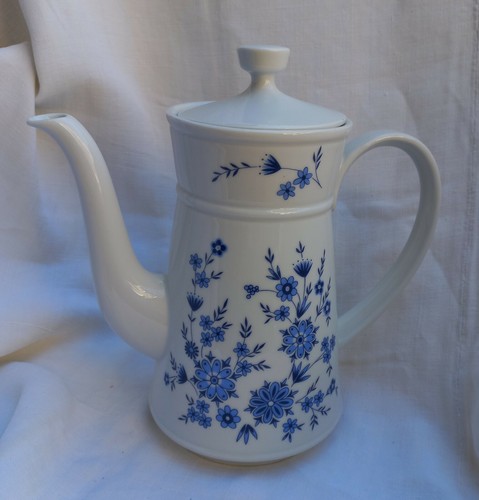 Cafetiere porcelaine blanche