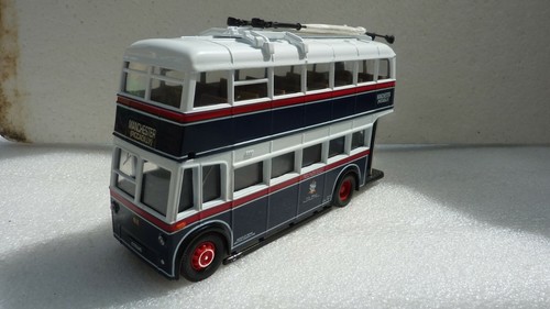 Corgi trolley bus bland - corgi,