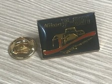 pins NIKON F-601 Daring Photography . appareil photo argentique 1990/1998. JAPON