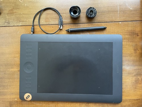 Wacom intuos touch pth - intuos, 5
