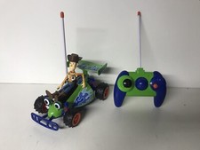 Buggy Toy Story vintage voiture RC radiocommandé Woody fonctionnel eurodisney