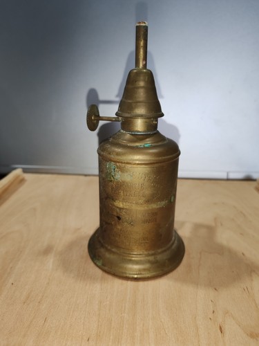 Ancienne lampe feutrée - ancienne,