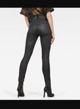 Jean noir stretch légèrement