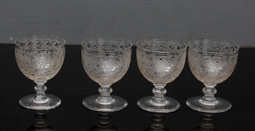 Verres cristal de - 4, en