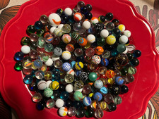 LOT DE 200 BILLES DIVERSES