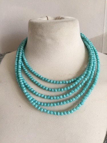 Ancien collier multirangs