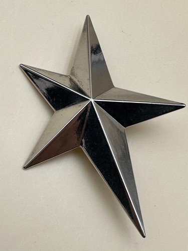Broche signée thierry - broche, mugler