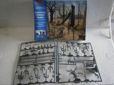 MAQUETTE ACCESSOIRES FIGURINES WESTERN POUR DIORAMA IMEX  - 533 - 1/72