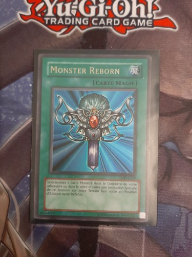 Carte monster reborn - yu-gi-oh!,