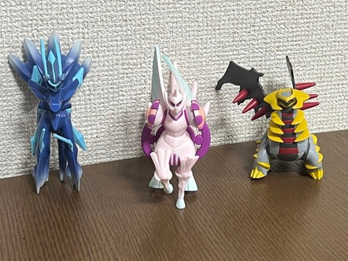 Lot collection pokemon - de,