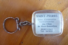 Porte cle saint - porte-cle, cave