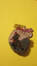pin's moto mud sweat and gears