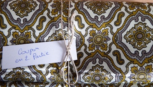 Coupon tissu ancien robe - , de
