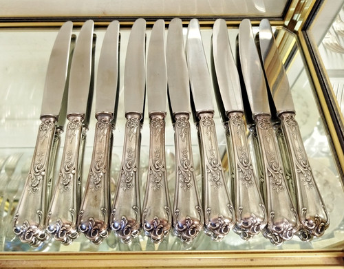 Grands couteaux metal - 10,