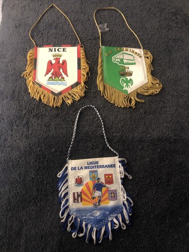 Lot fanions football - lot,
