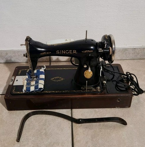 Ancienne machine coudre - ancienne, à