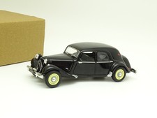 Universal Hobbies SB 1/43 -