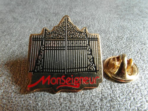 Rare pins pin monseigneur - pin's,