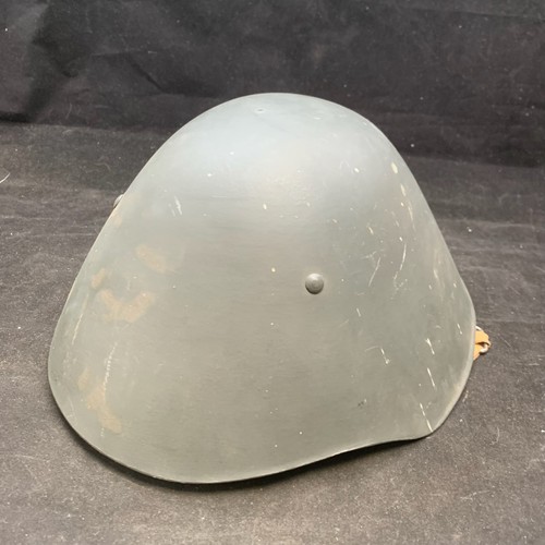 Casque parade plastique - de, en