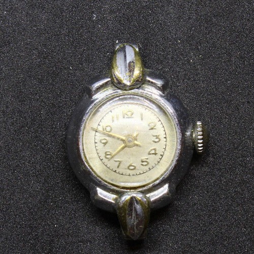 Montre mécanique ancienne - , art