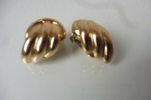 Belles boucles oreilles - boucles, d'oreilles