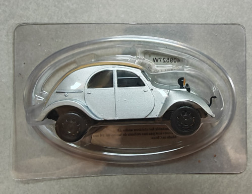 Voiture miniature citroën 2cv - miniature,