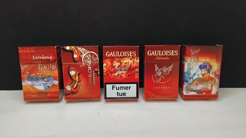 Lot paquets de cigarettes - de,