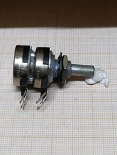 Potentiomètre double Pot Potentiometer 2x 470 K ohm Lin axe 6    P.N165