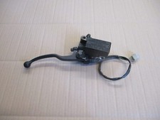 Maitre cylindre de frein avant