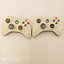 Lot 2 manettes officielles Xbox360 HS