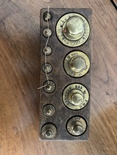 Jolie boite complète de 11