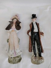 Paire de Sujets Anciens en Biscuit Couple de Galants 