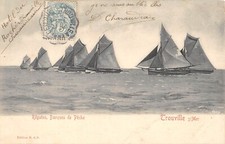 CPA 14 TROUVILLE SUR MER REGATES BARQUES DE PECHE